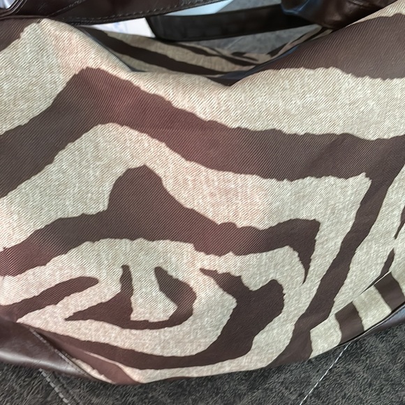 Brown Zebra Tote 🦓 - Picture 7 of 12